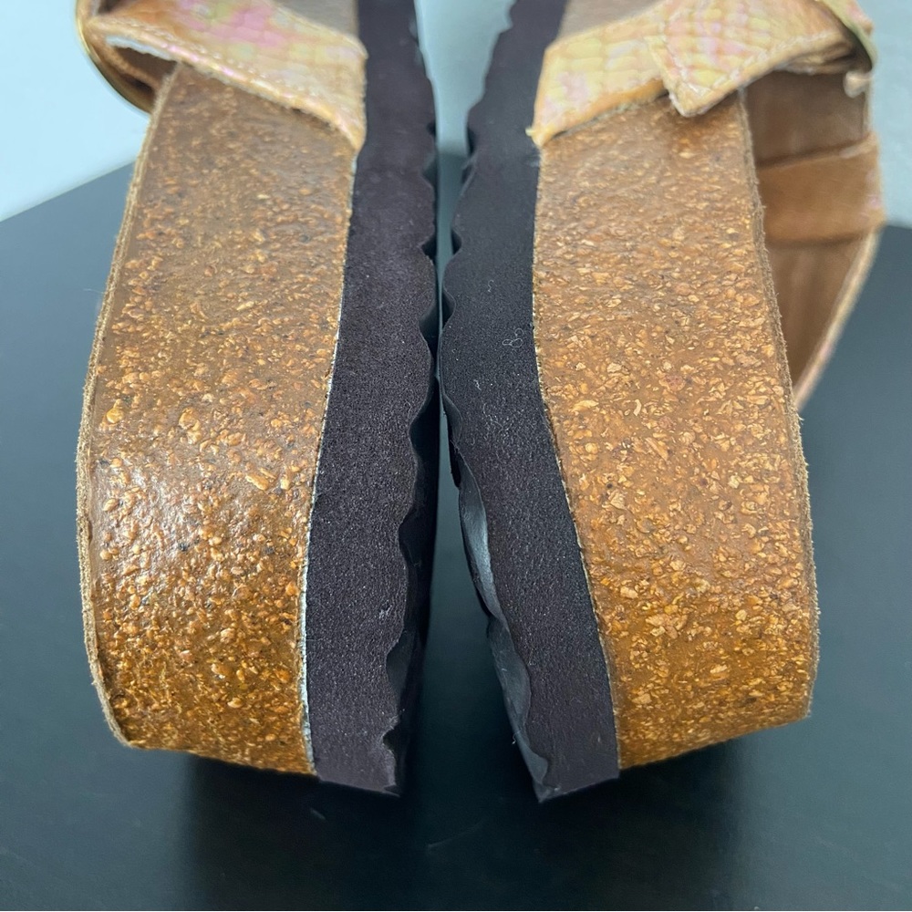 EUC Betula by Birkenstock Shimmery Snake Print Leather Women’s Sandals - Picture 6 of 9